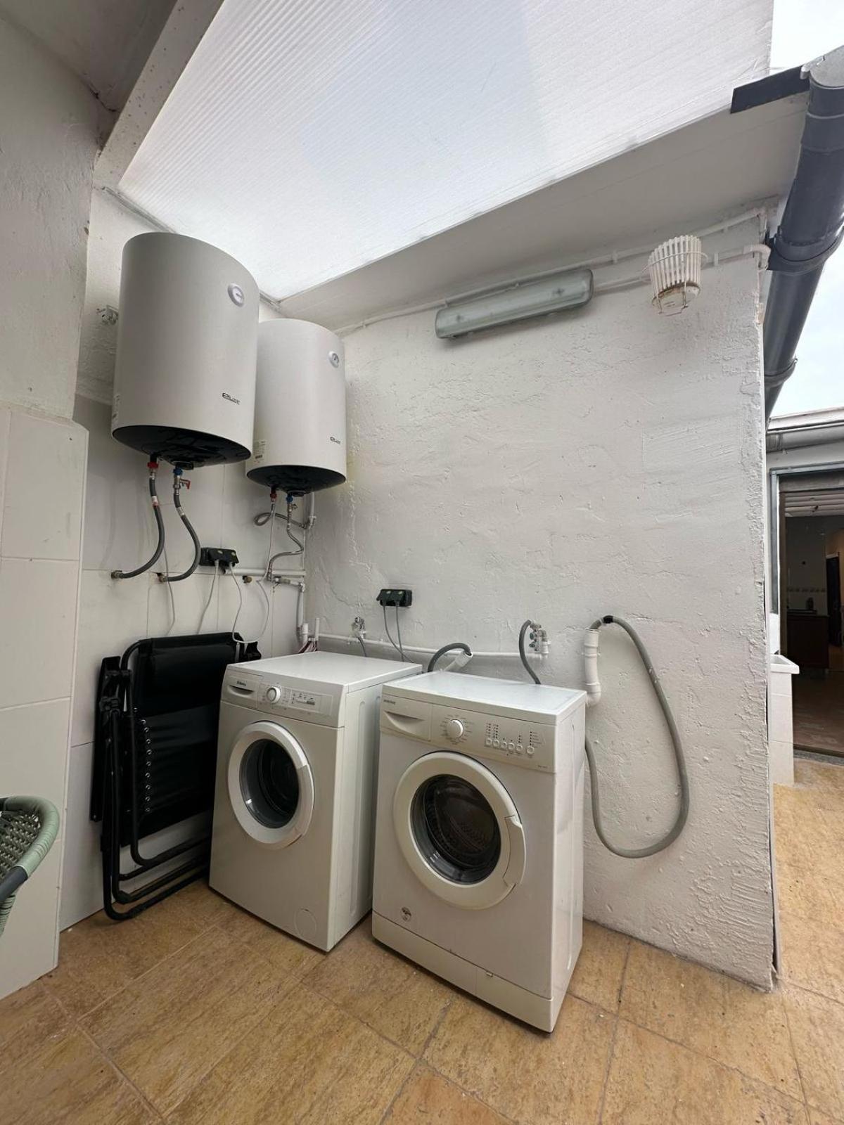 Hébergement de vacances Casa 12 Pax Metro Valencia Alboraia
